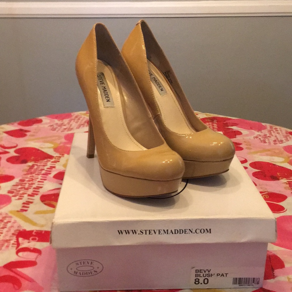 Steve Madden Blush Patent Leather Platforms